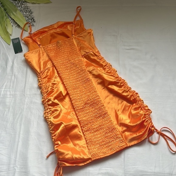 ⭐️nwt Wild Fable Orange Satin Sleeveless Ruched Side Bodycon Dress⭐️ - Picture 8 of 9